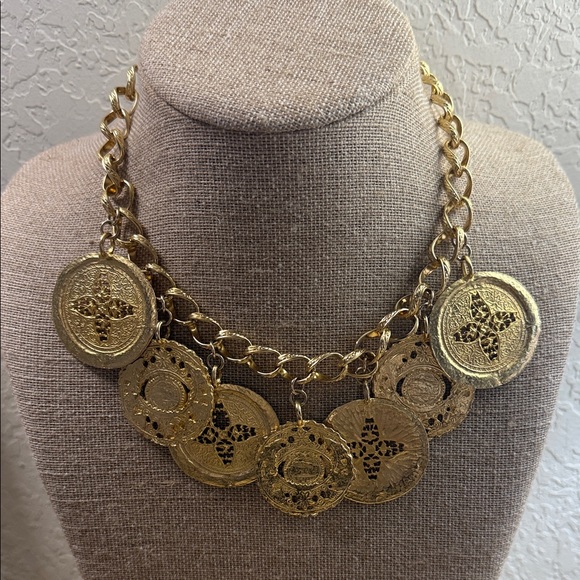 KENNETH JAY LANE Jewelry - Kenneth Jay Lane Textured Gold Medallion Necklace vintage